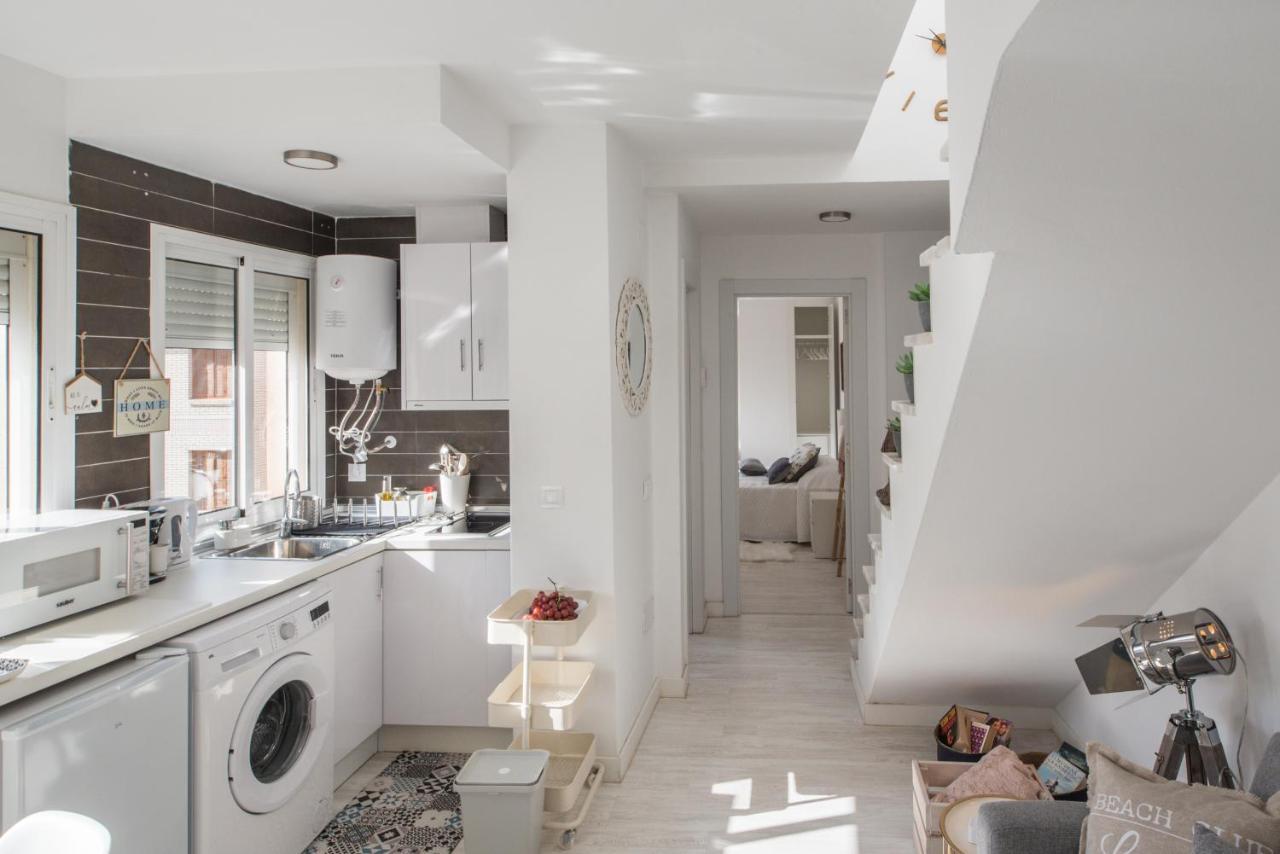 Elegant Duplex P/3 In Malaga With Terrace And Wifi Apartment Exterior photo